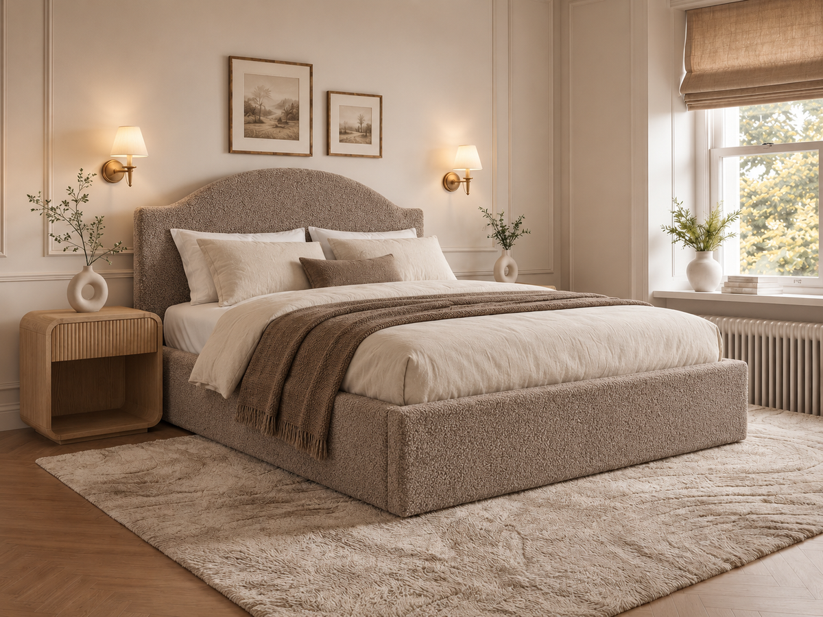 The Aurelia Bed – Teddy Mink