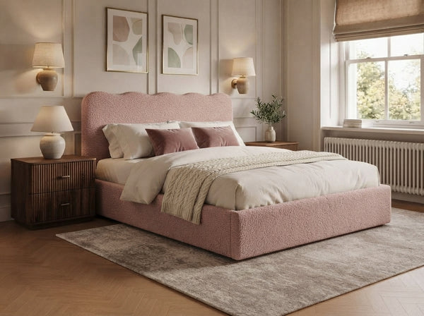 The Seraphine Bed – Teddy Pink