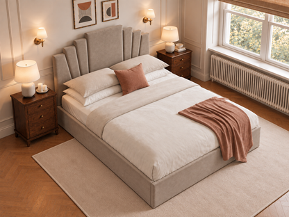 The Monroe Bed in Sharon Stone - room view
