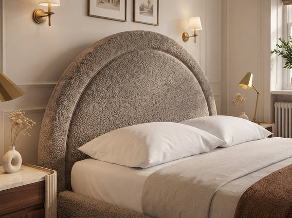 The Halo Bed – Teddy Mink