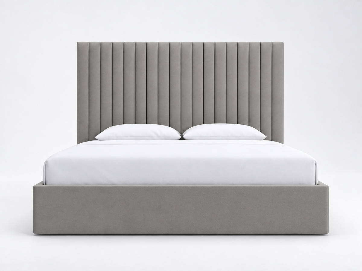 The Windsor Bed - front view